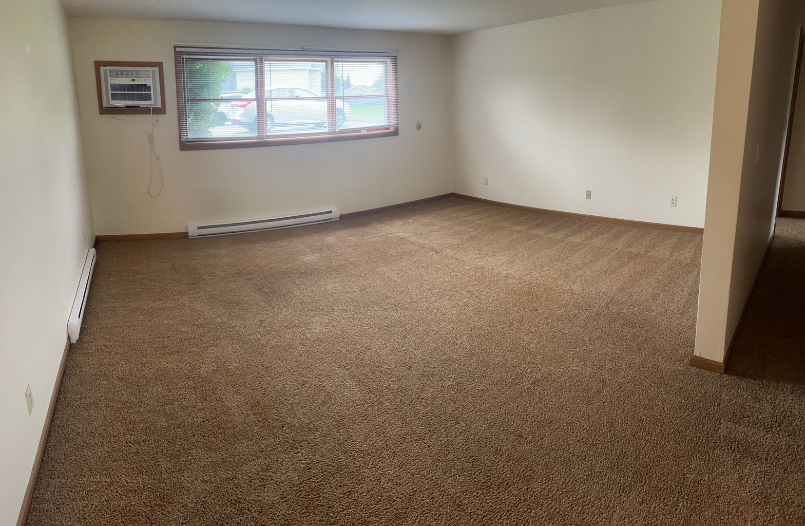 Manteno Apartment: 316 S Walnut St