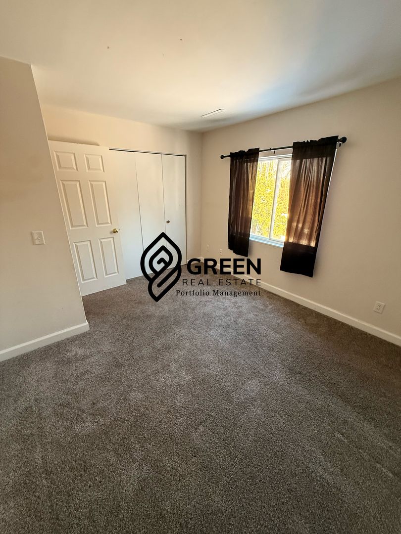 Kankakee Apartment: 280 Tedmark Ct.