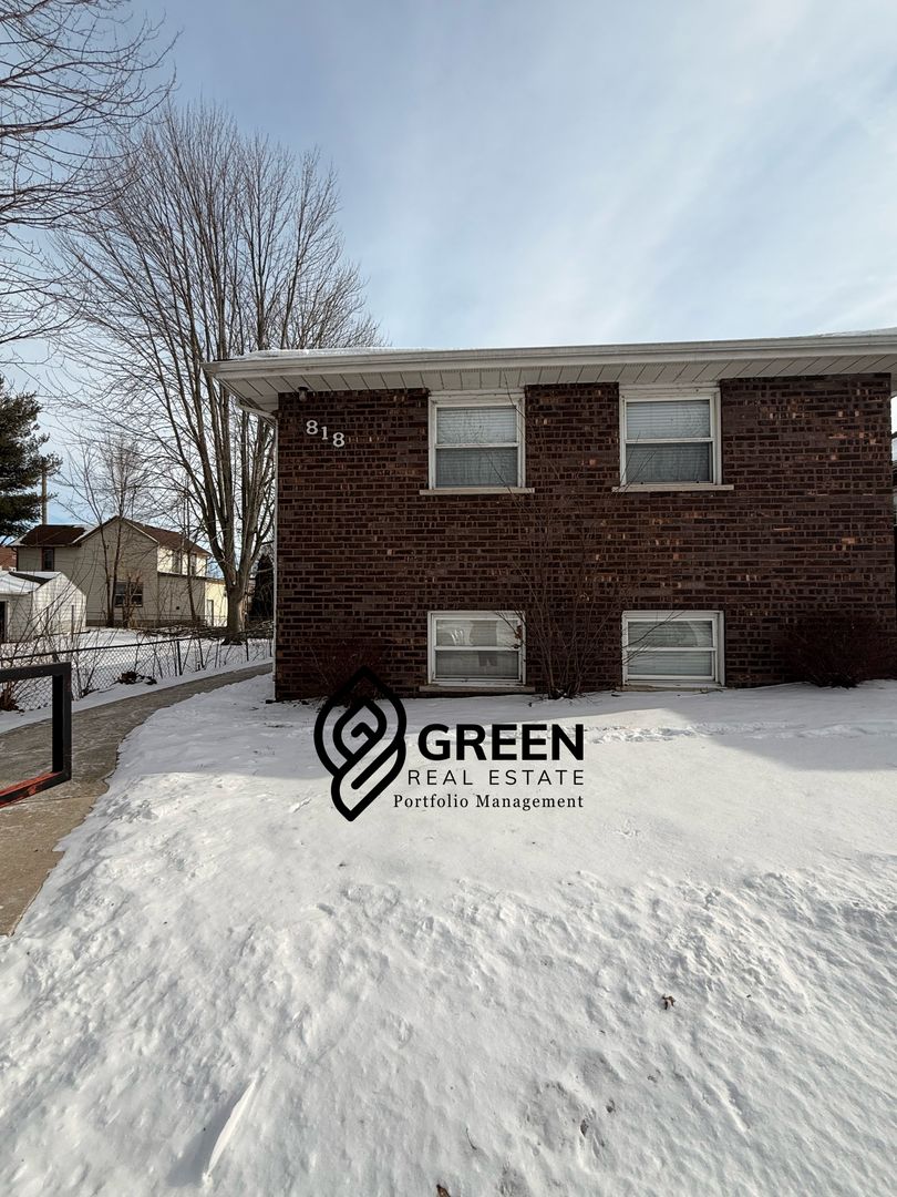 Kankakee Apartment: 818 S 3rd Ave