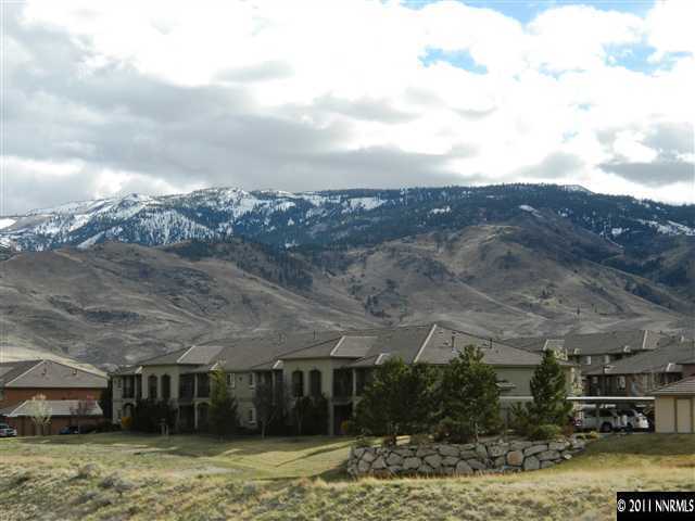 Reno Apartment: 6850 Sharlands Avenue #R2100