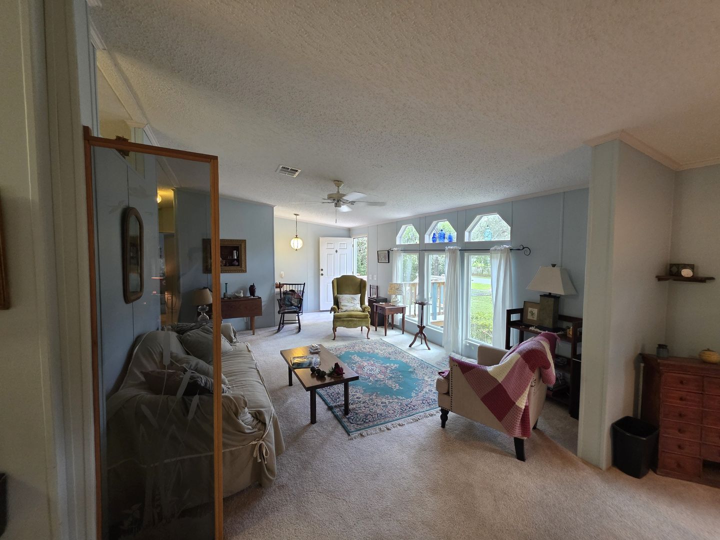 Hernando House: 858 E. Winnetka St. - Hidden Gem