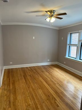 Great refurbished studio with great lighting. – photo 1