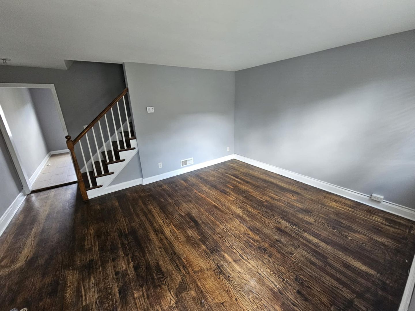 Baltimore Townhome: 4036 Lyndale Ave