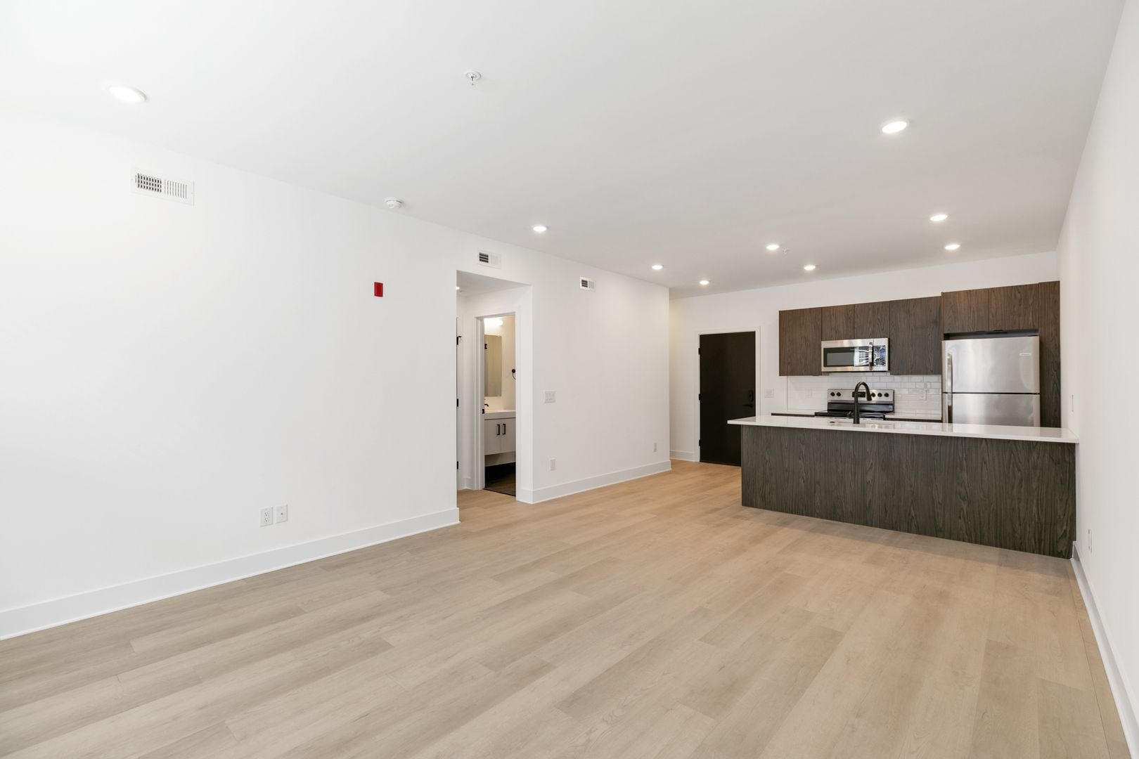 Philadelphia Apartment: 3051 Richmond St