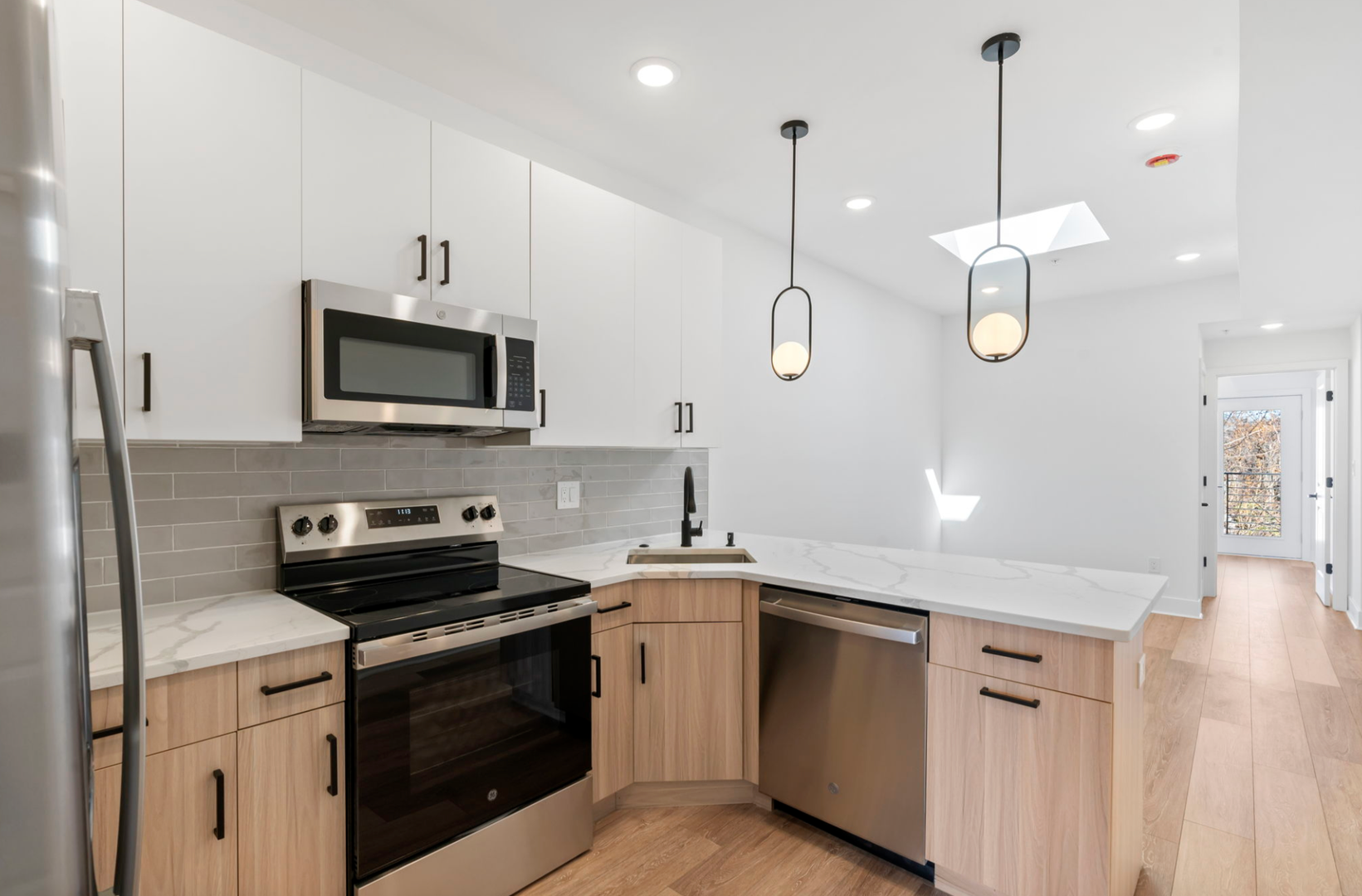 Philadelphia Apartment: 5034 Florence Ave