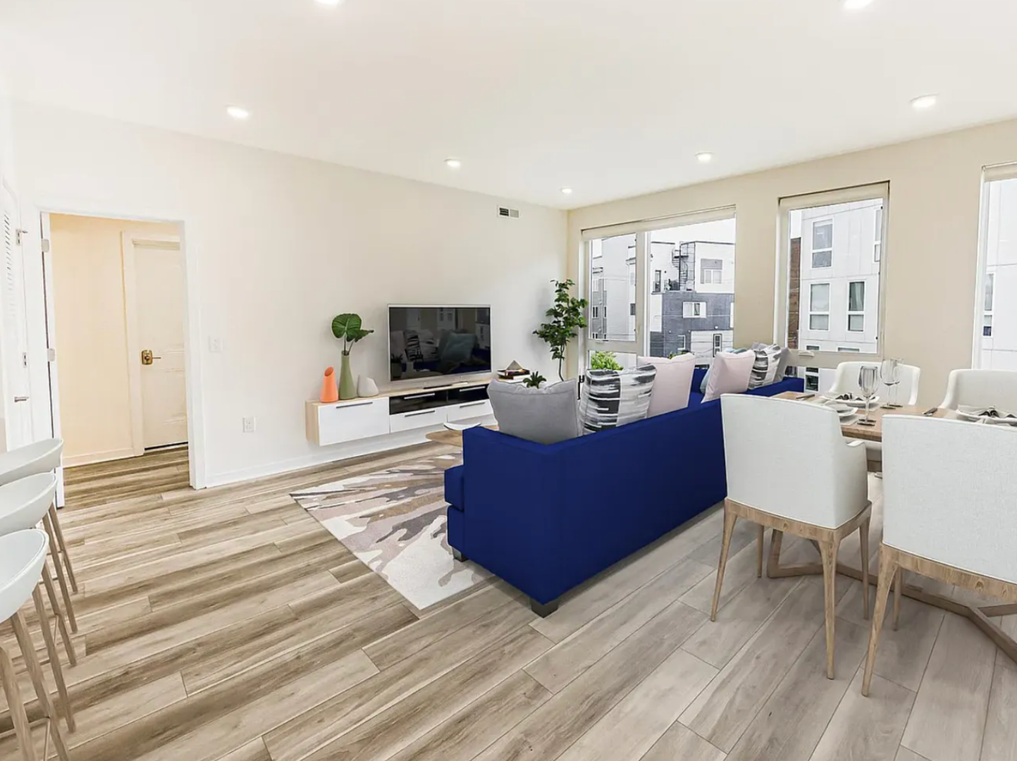 Philadelphia Apartment: 1660 Germantown Ave