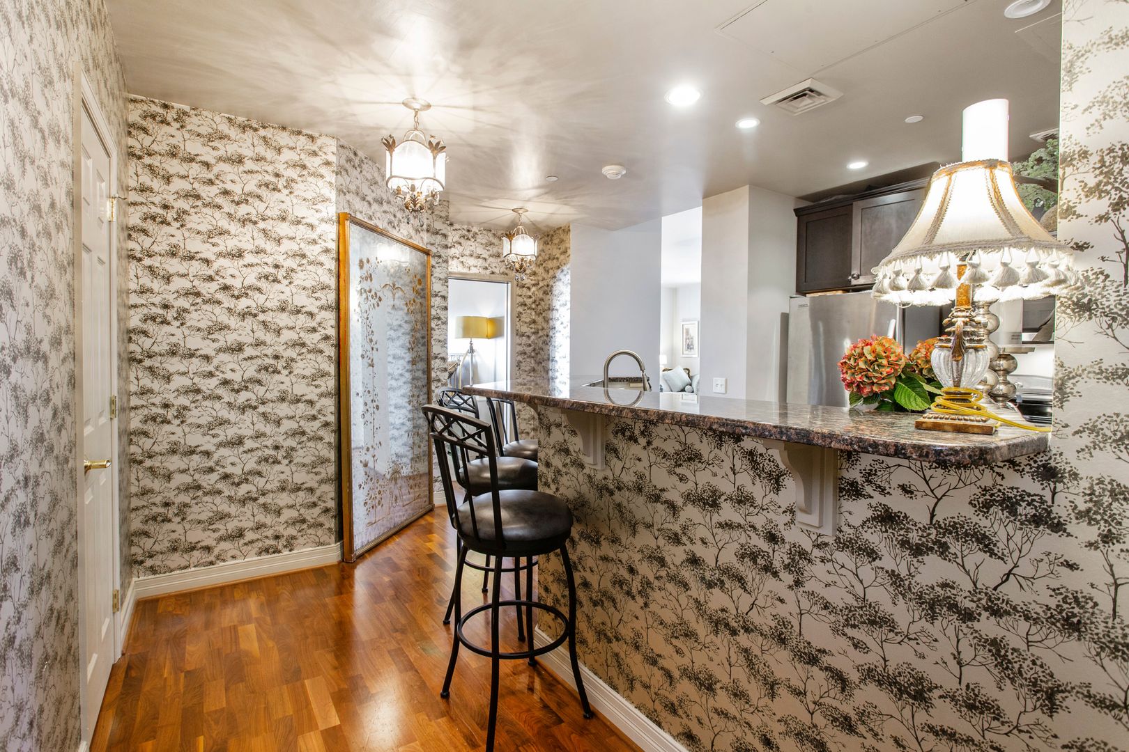 Philadelphia Apartment: 1600 Arch St