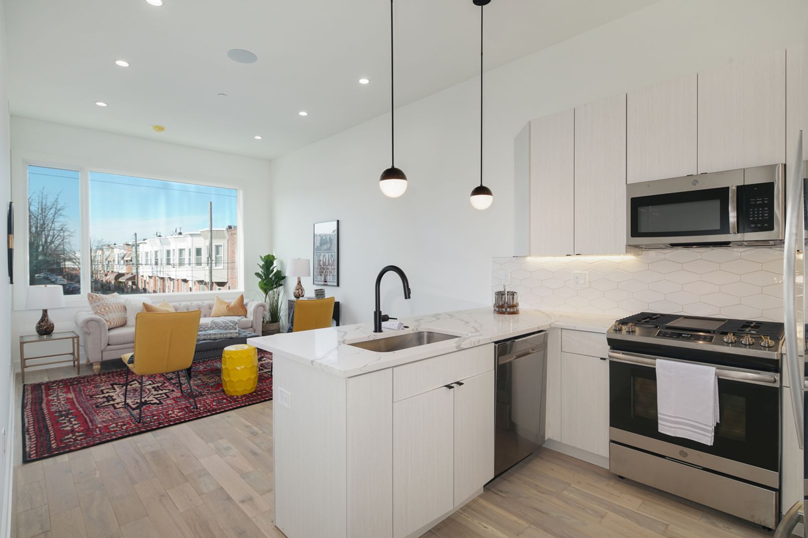 Philadelphia Apartment: 2030 S 20th St