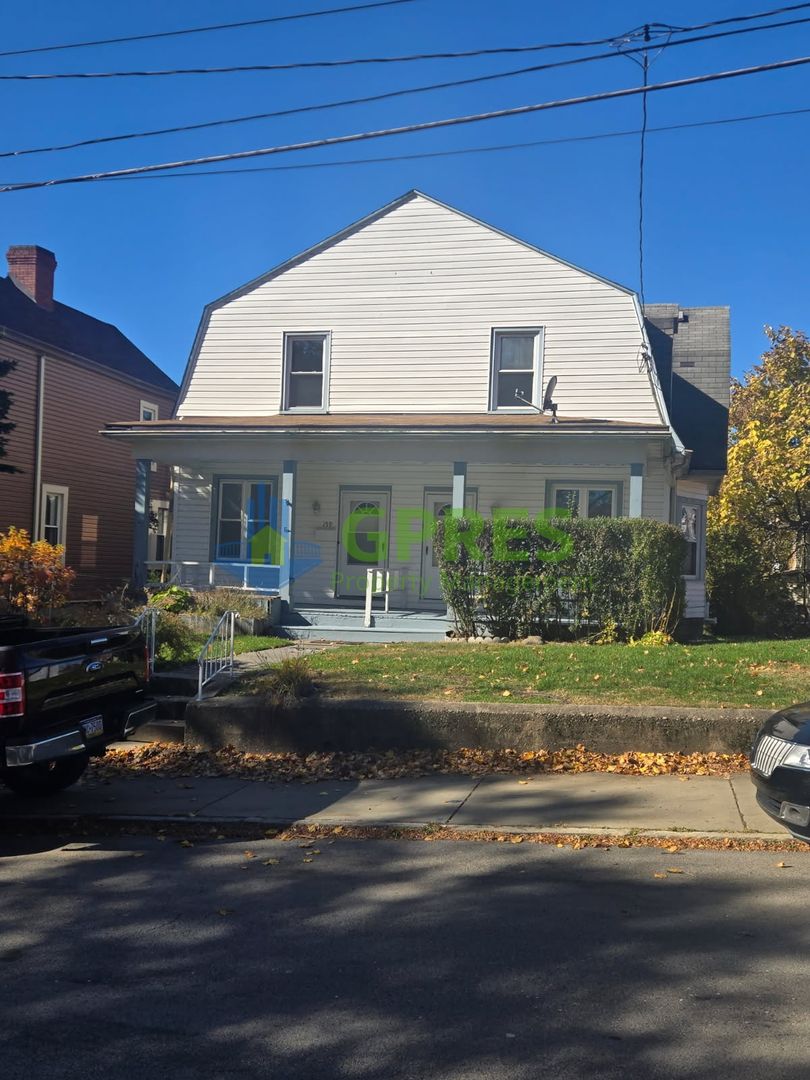 New Kensington Apartment: 159-161 Freeport Rd.