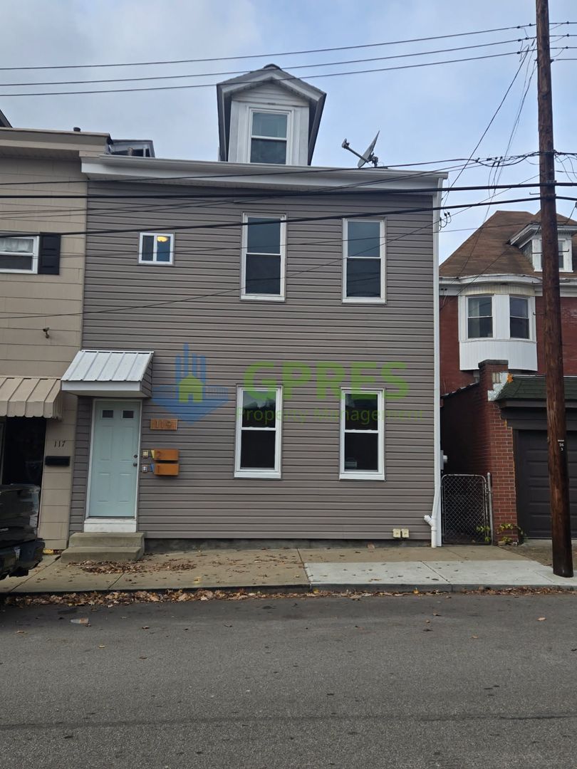 Millvale Apartment: 119 E Sherman St