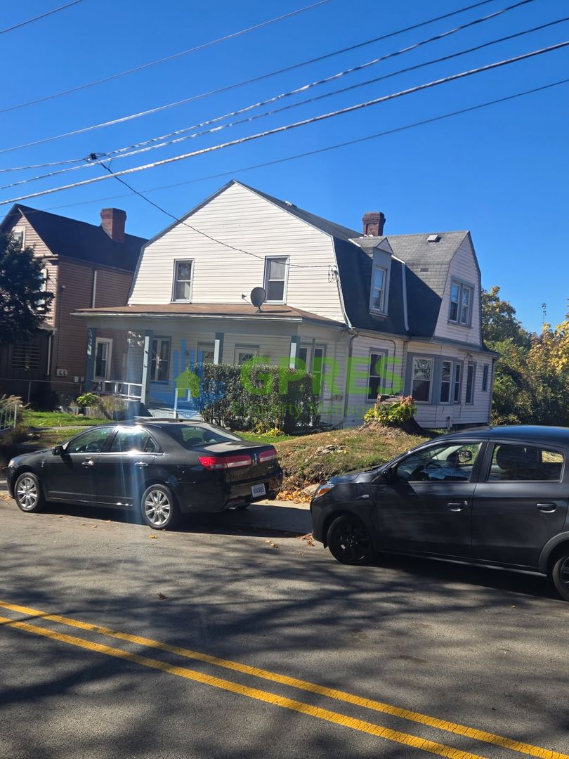 New Kensington Apartment: 159-161 Freeport Rd.