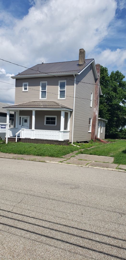 841 Brackenridge Ave.