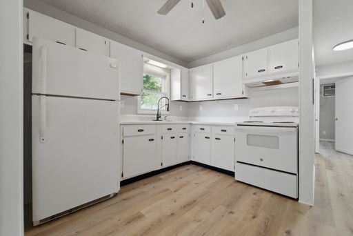 Newly Renovated 1-Bedroom Apartment in Quiet Hebron Neighborhood