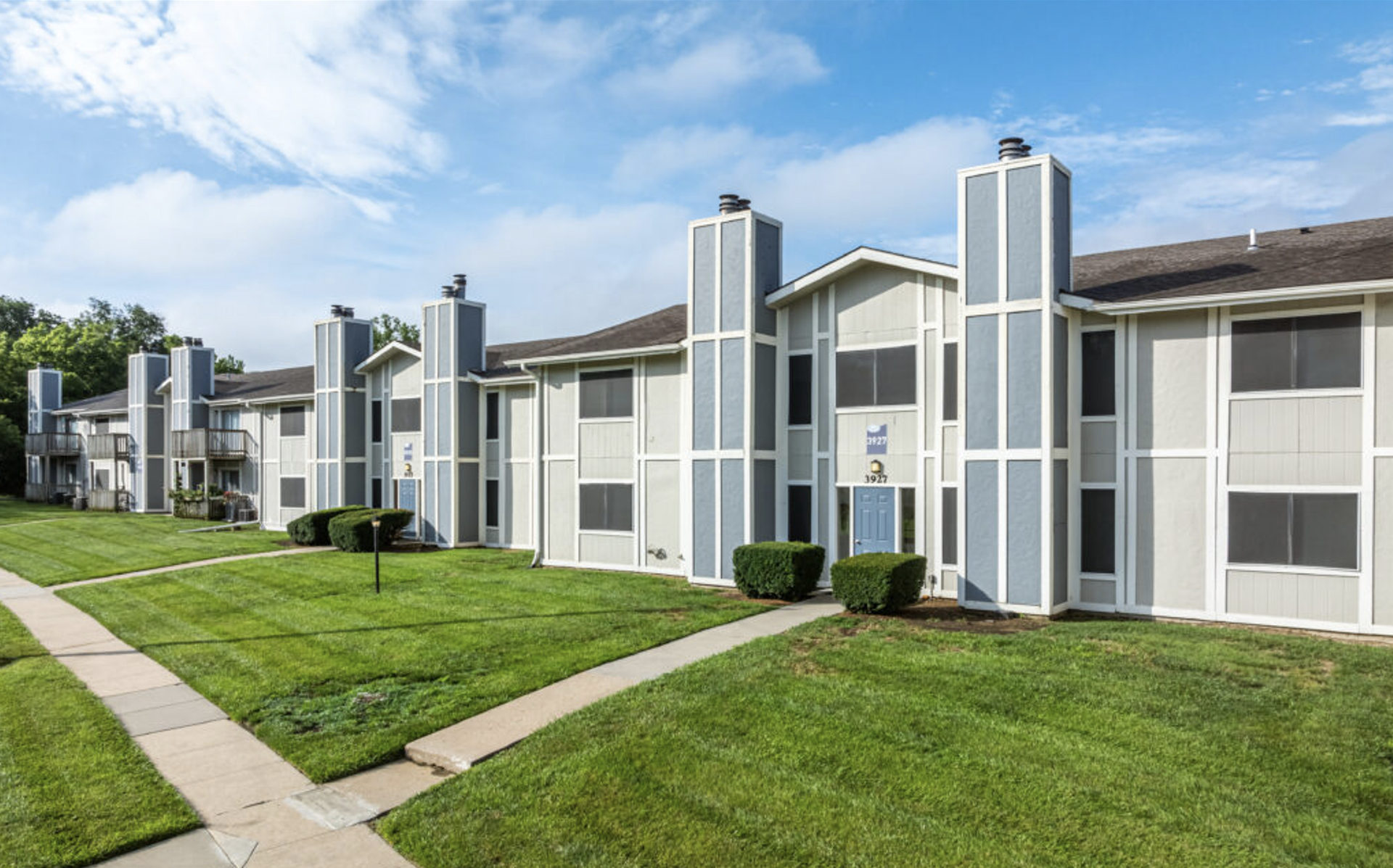 Topeka Apartment: 3930 SW Twlight Dr