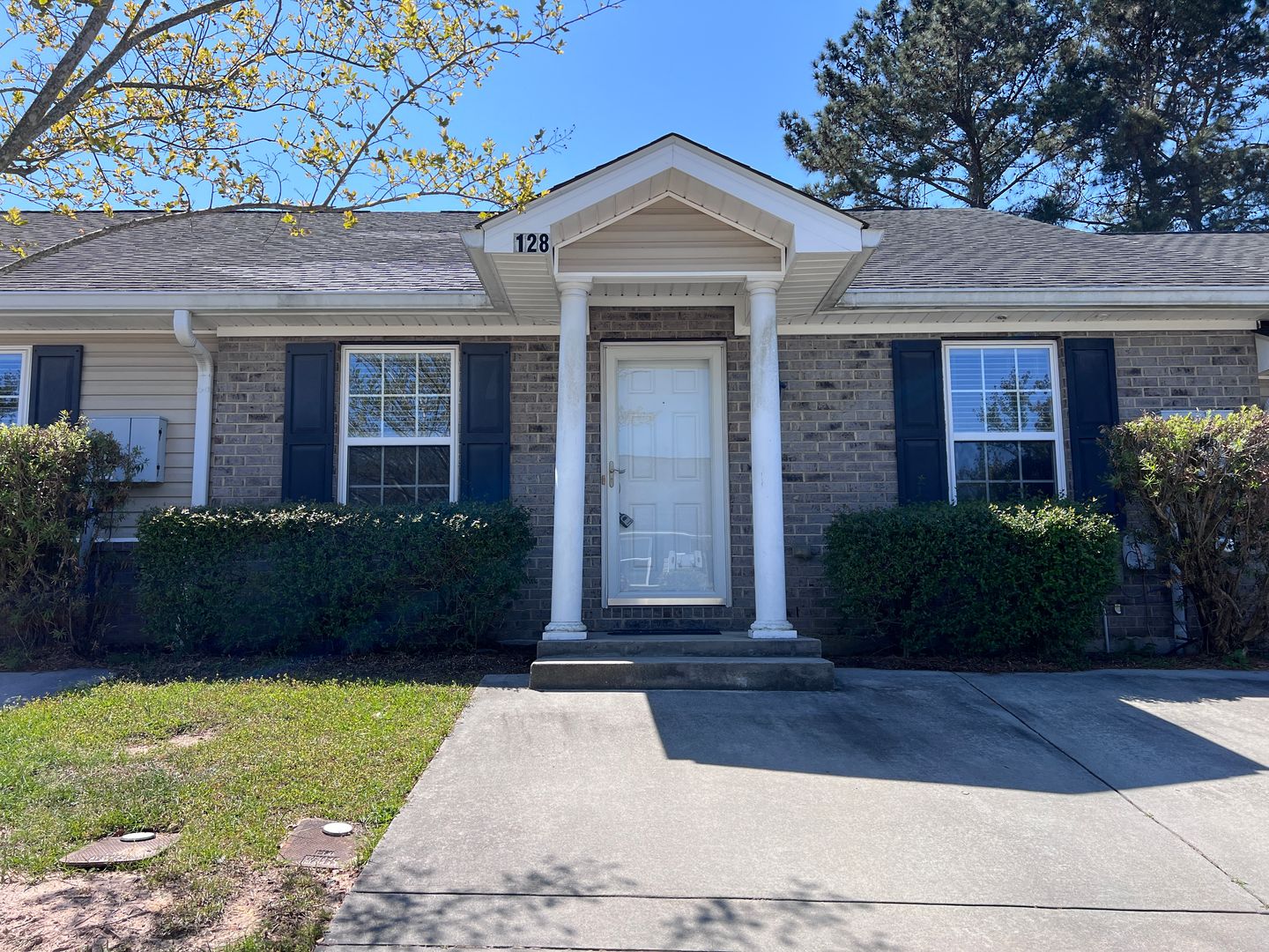 Rincon House: 128 Karima Circle