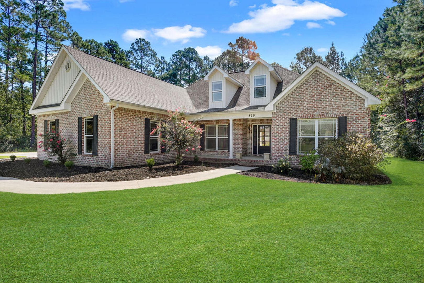 Guyton House: 829 Nease Road