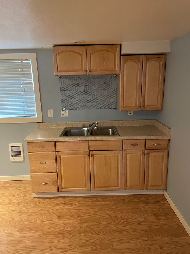 Seattle House: 702 11th AVE E