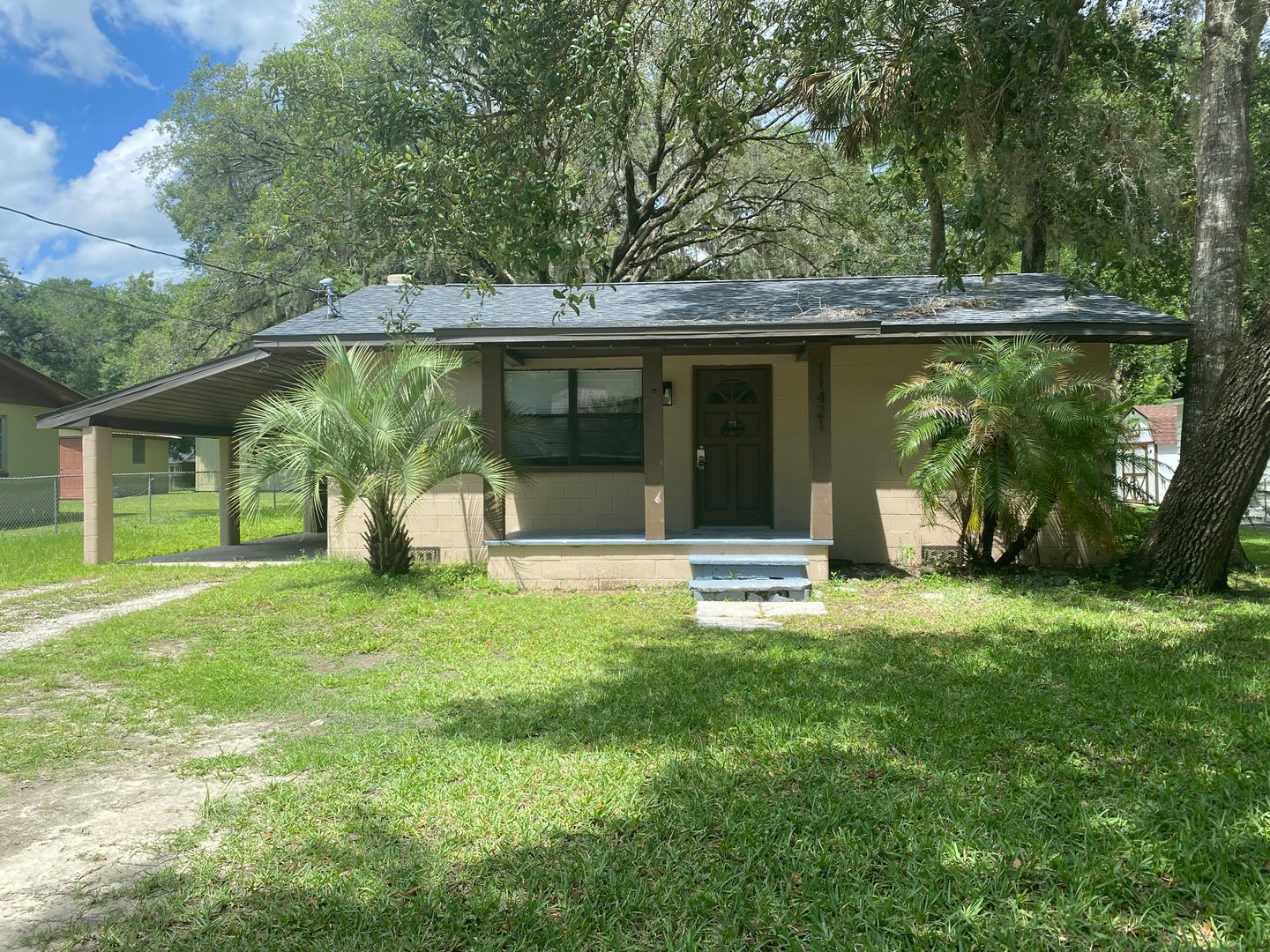 Belleview House: 11421 SE 59th Terrace