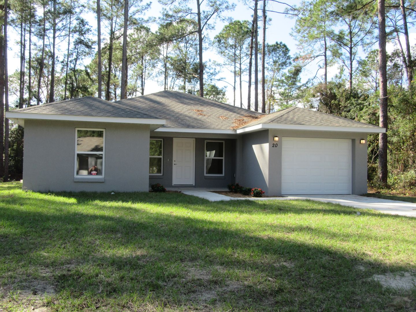Ocala House: 20 Locust Dr
