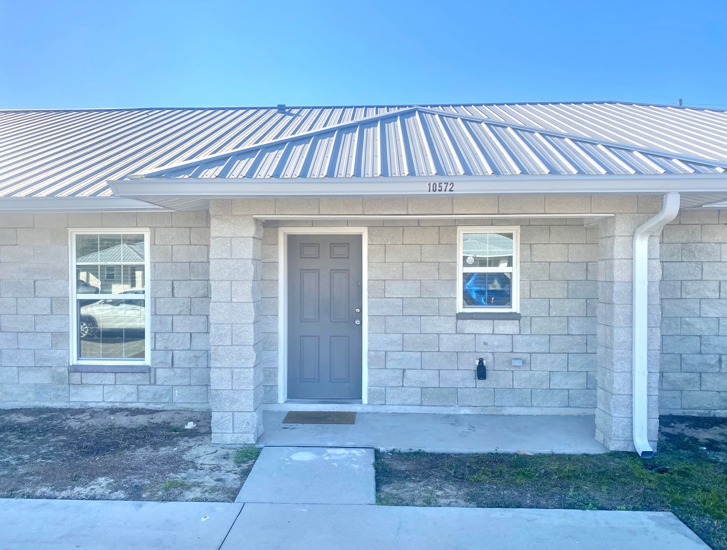 Belleview Apartment: 10534-10588 SE 67th Ct