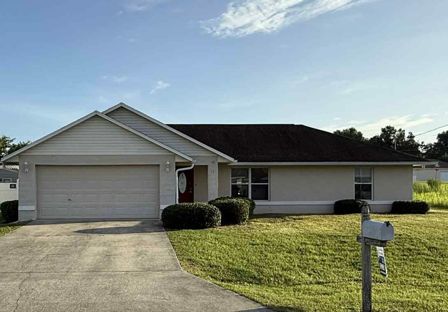 Ocala House: 17 Hemlock Radial Court