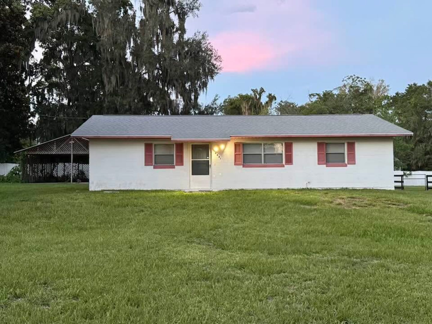 Ocala House: 4421 SE 17th Ave