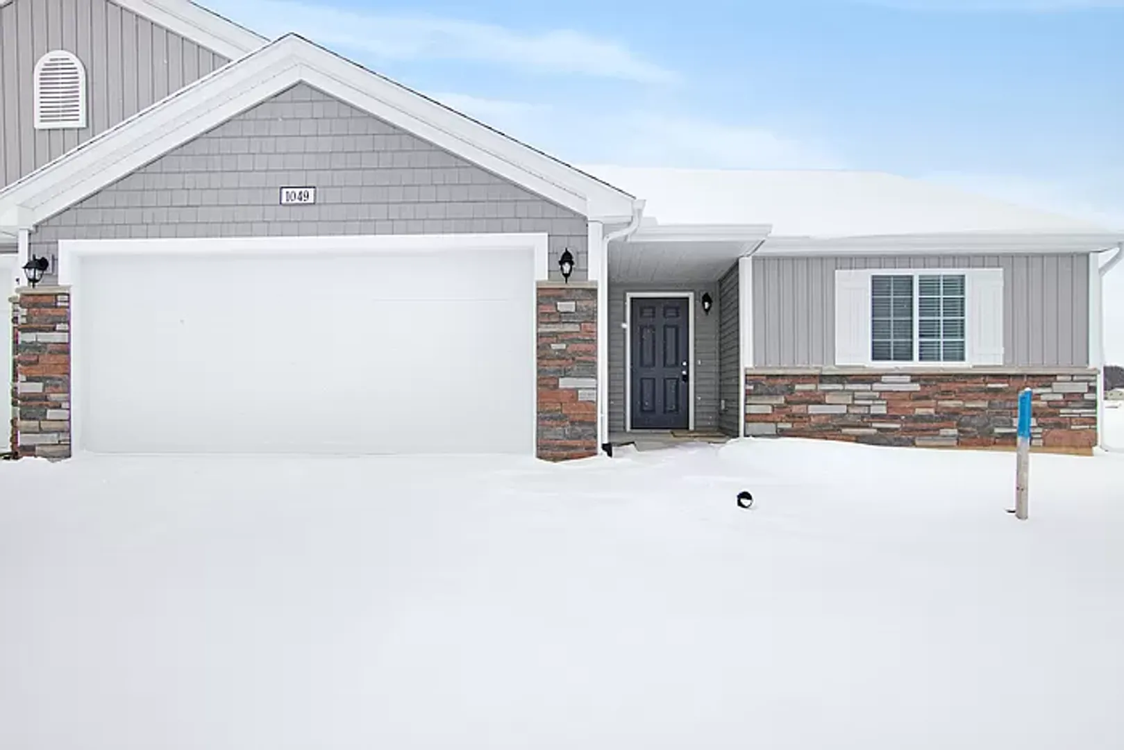 Vicksburg House: 1003 West Villas Drive