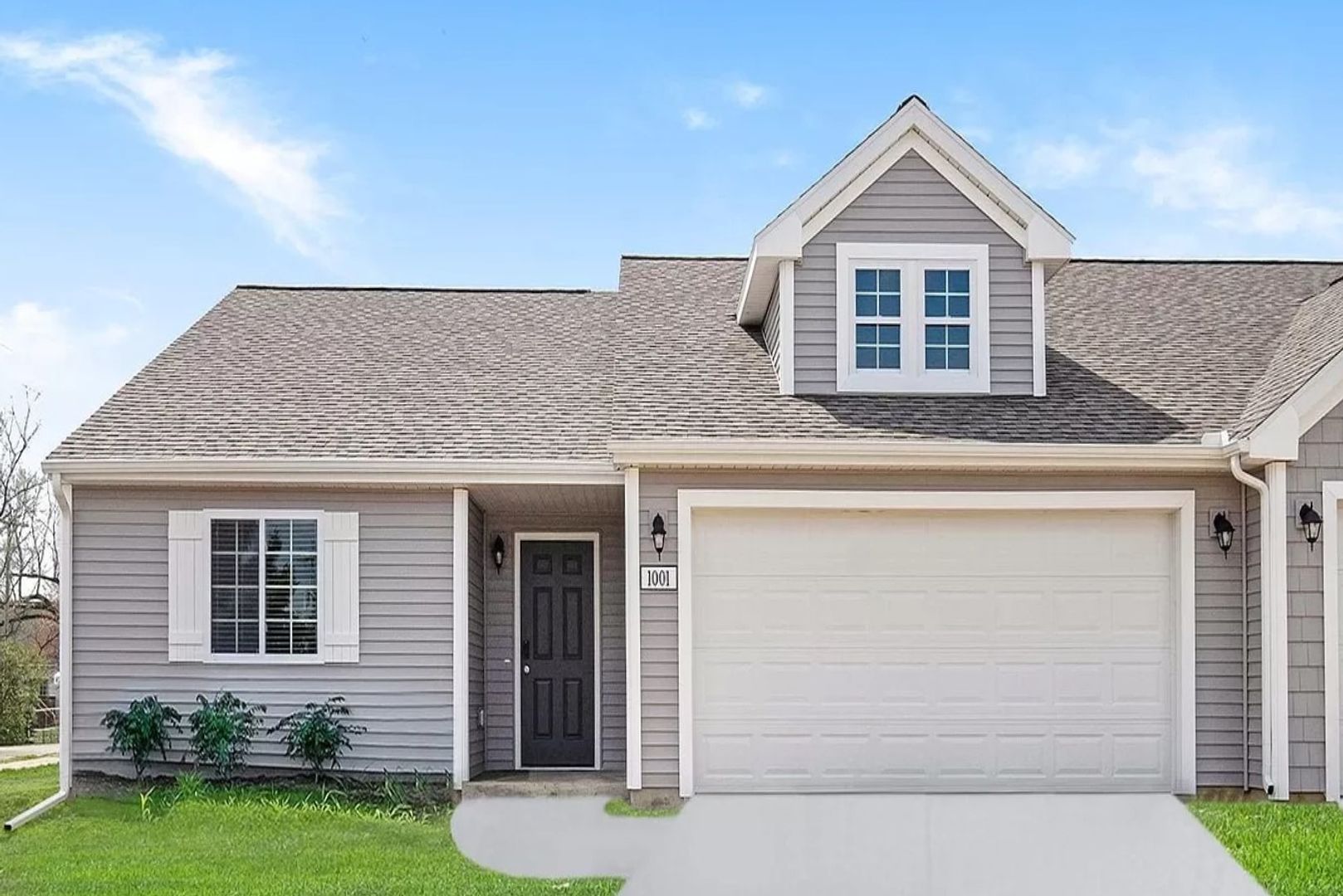 Vicksburg House: 1010 West Villas Drive