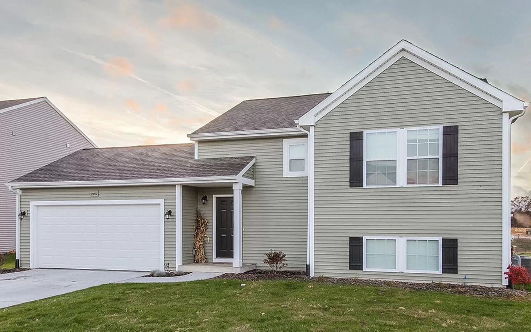 Galesburg House: 101 Grandview Street