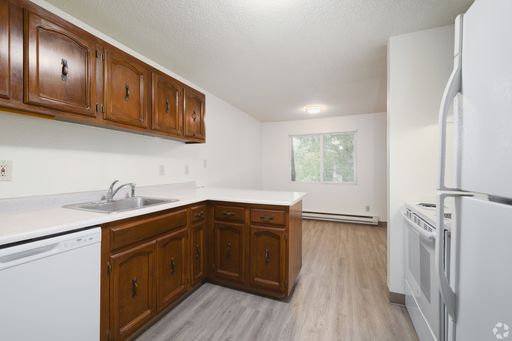 1st month free, if you move-in this August! Spacious 1 Bedroom Apartment $1,325/Mo.