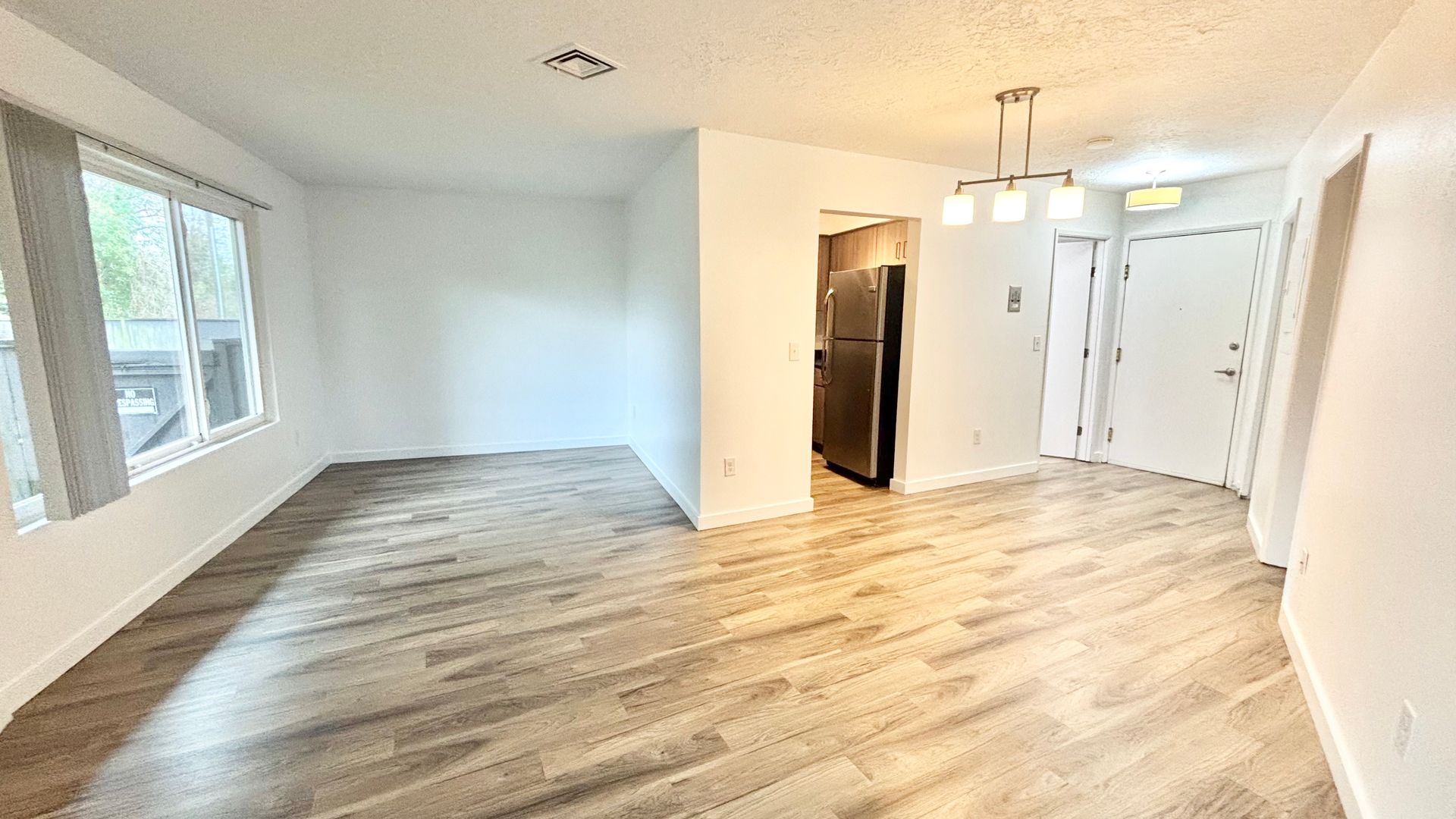 Portland Apartment: 2222 SW Spring Garden St.