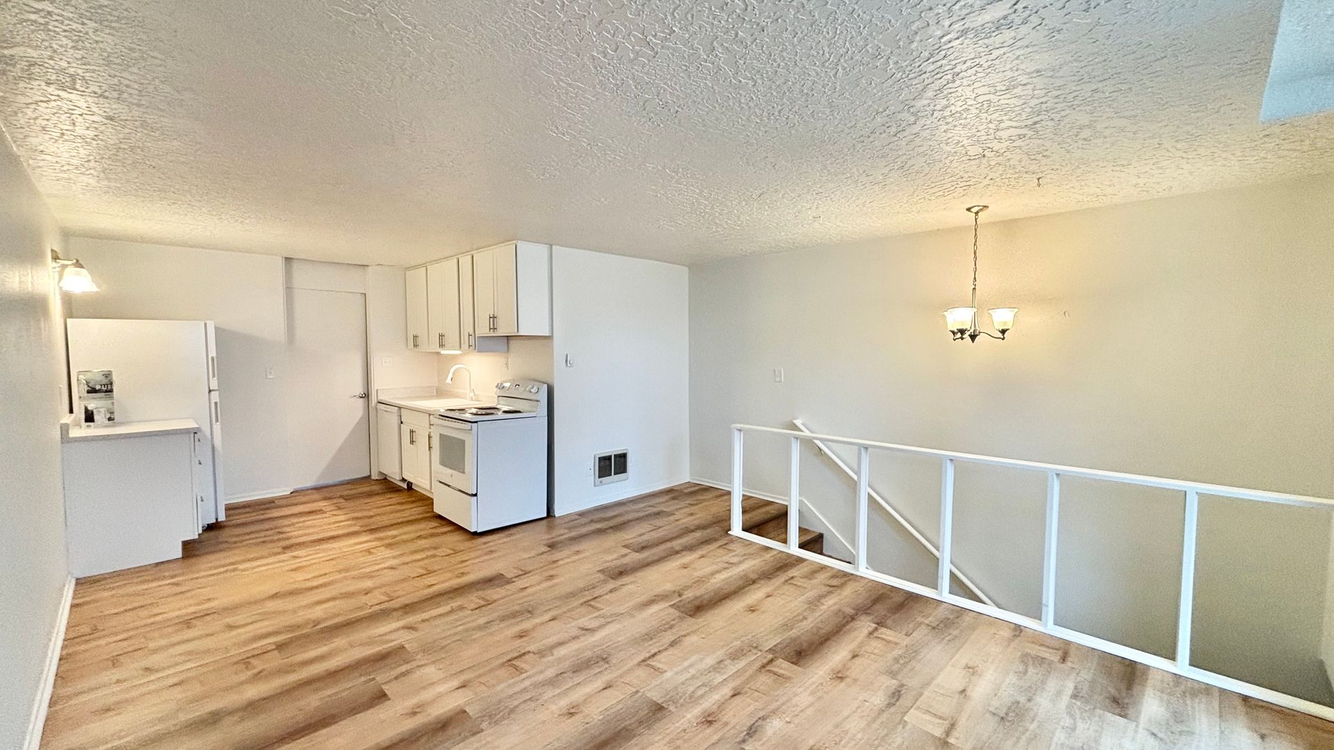 Portland Apartment: 1531-1533 SW Harrison St.