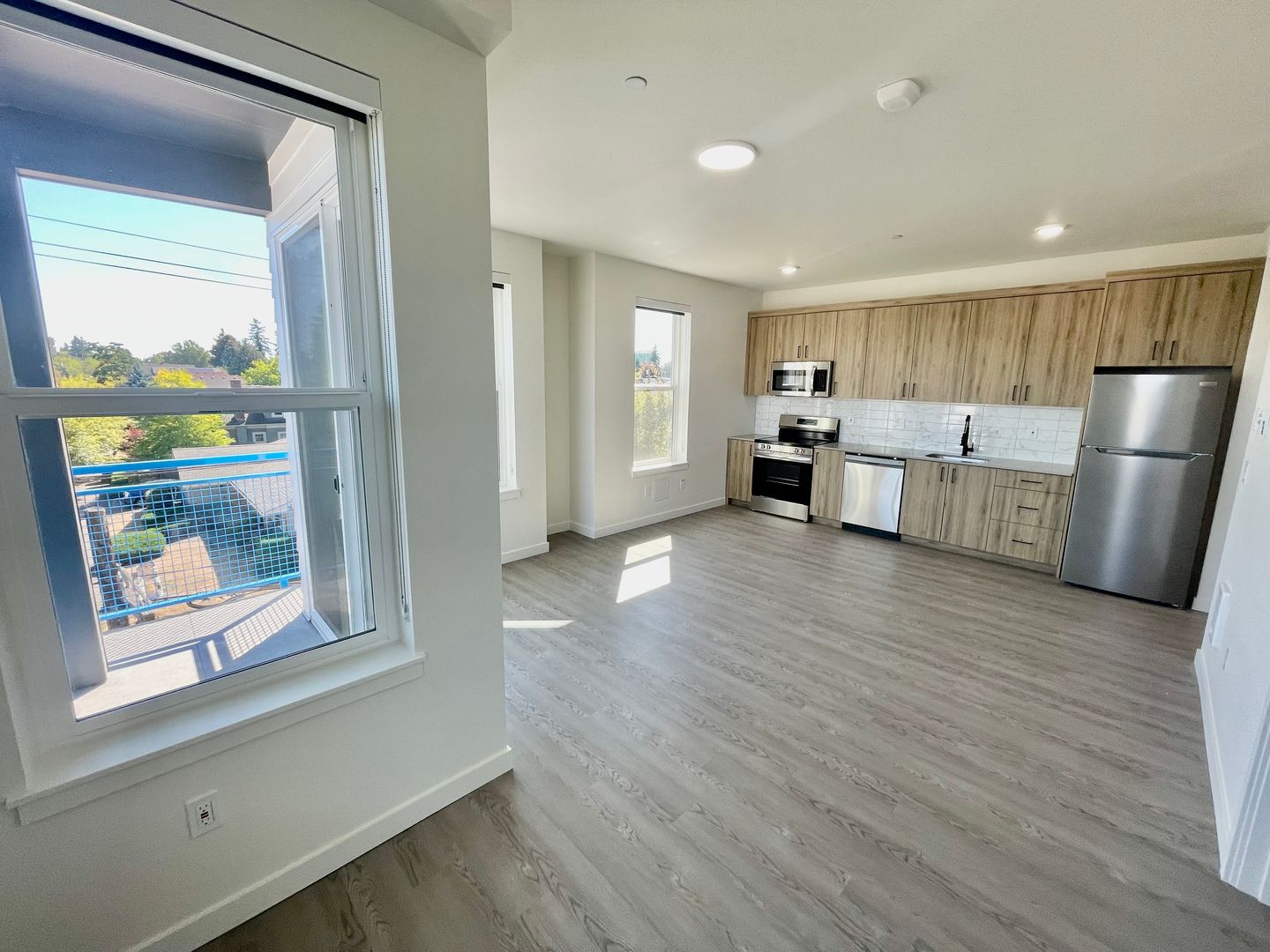 Portland Apartment: 2465 NE Alberta St.