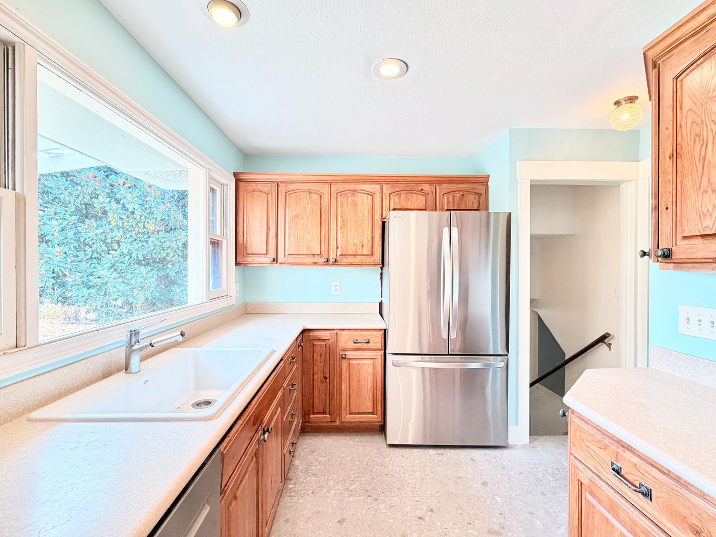 Milwaukie House: 3238 SE Silver Springs Rd.