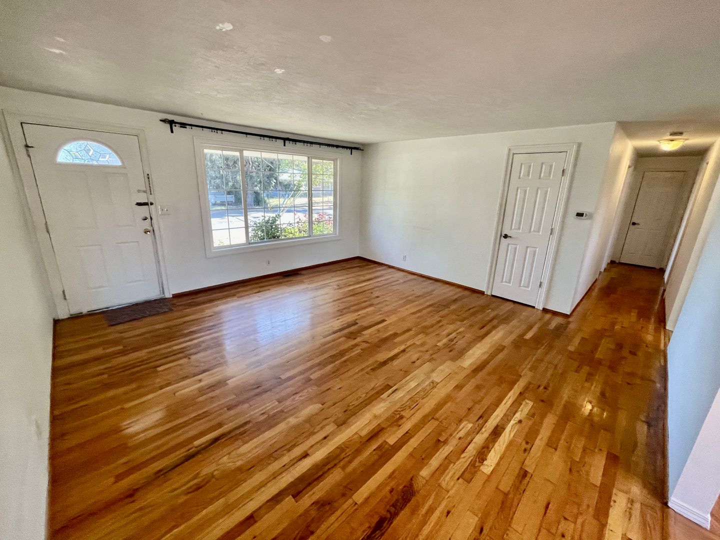Portland House: 15041 SE Millmain Dr