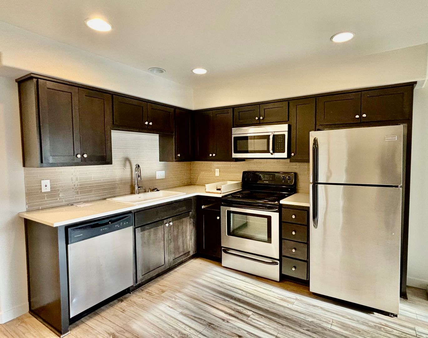 Portland Apartment: 3651 SE Francis St.