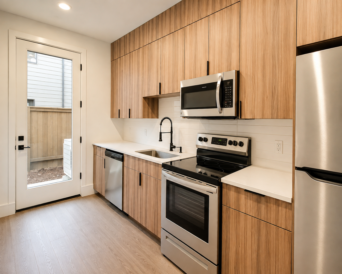 Portland Apartment: 7550 N. Emerald Ave.