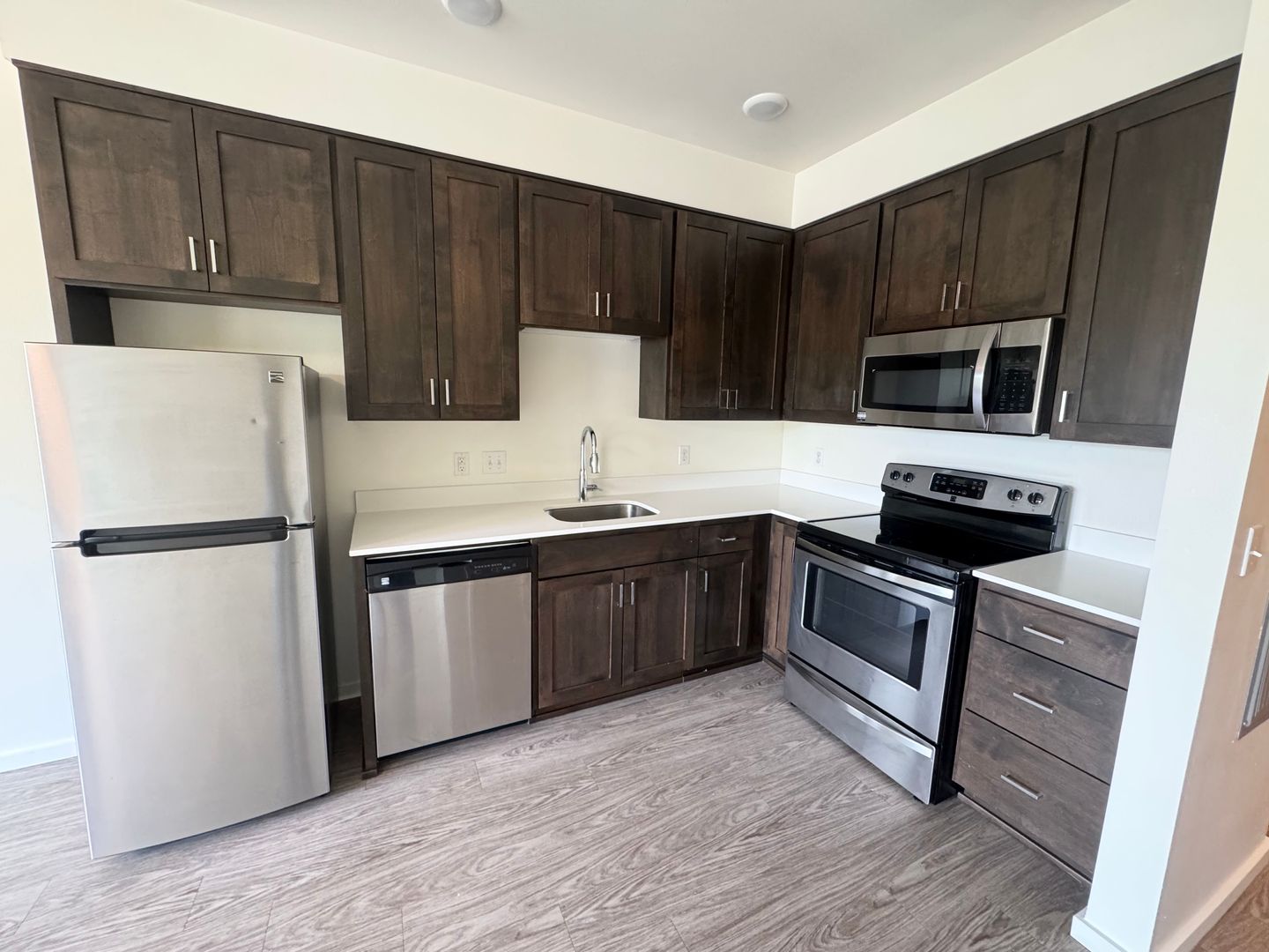 Portland Apartment: 1510 N Sumner St.