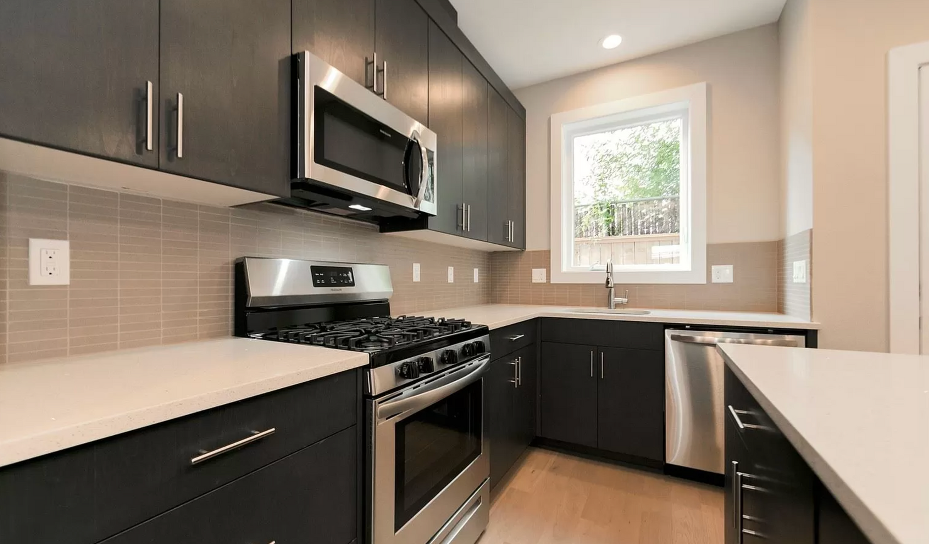 Portland Apartment: 3572-3588 NE Garfield Avenue