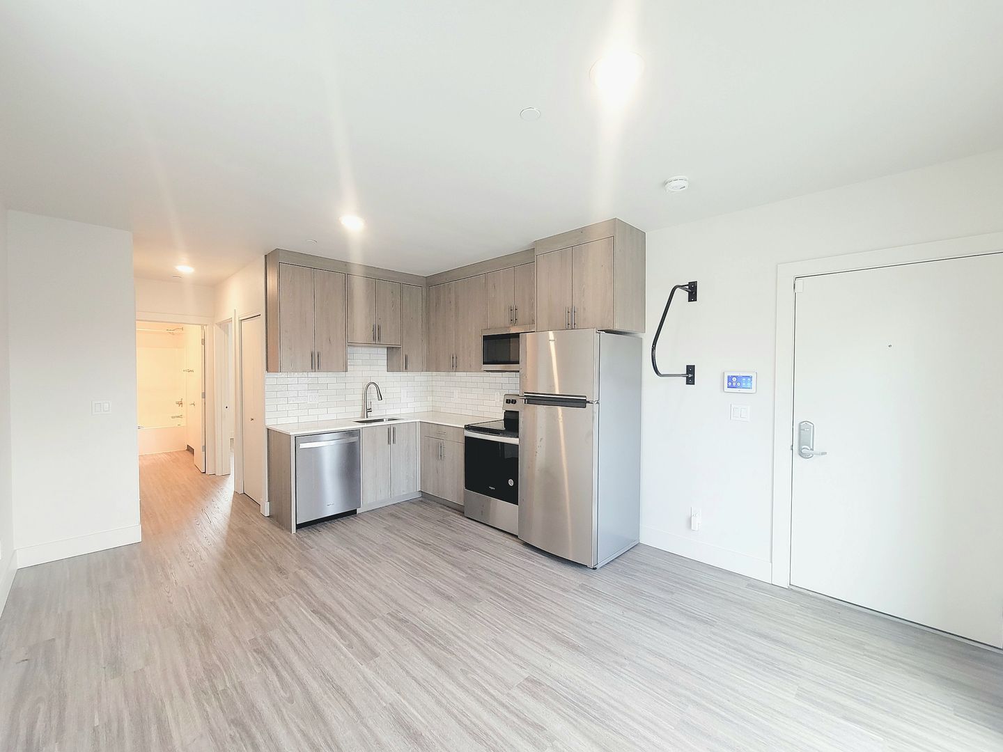 Portland Apartment: 7240 N Saint Louis Avenue