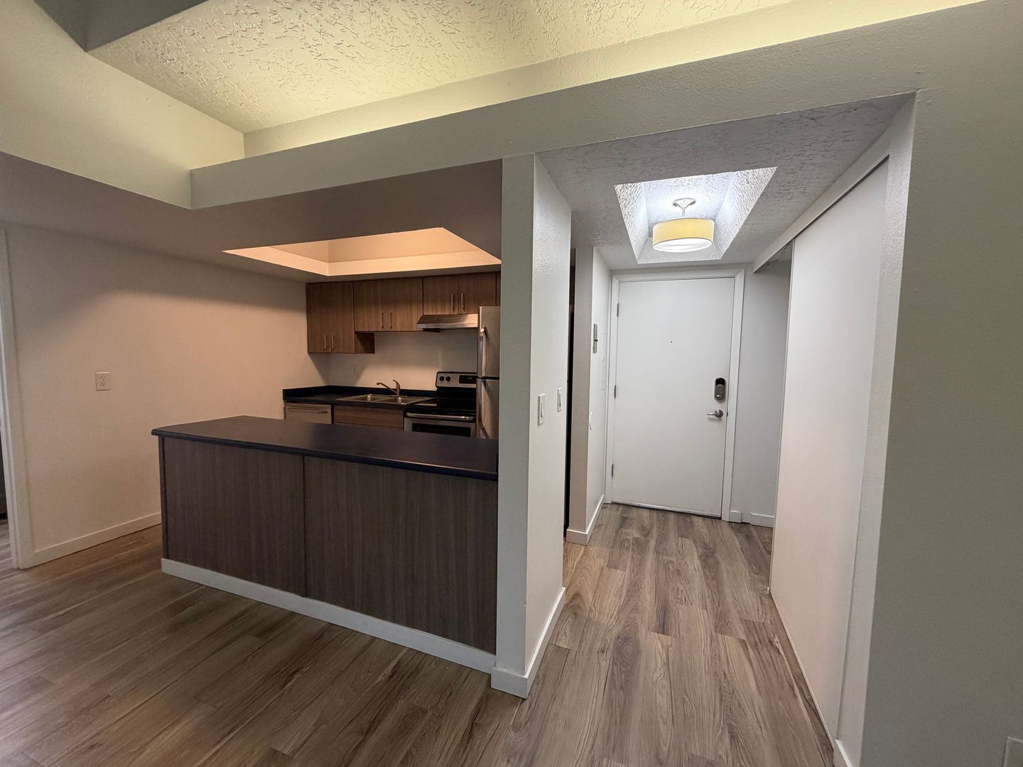 Portland Apartment: 2222 SW Spring Garden St.