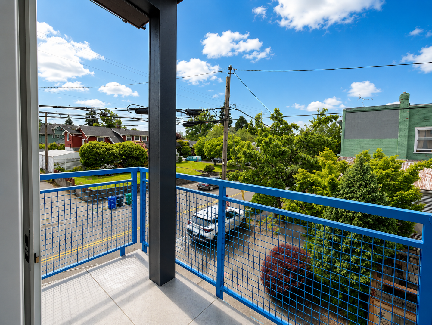 Portland Apartment: 2465 NE Alberta St.