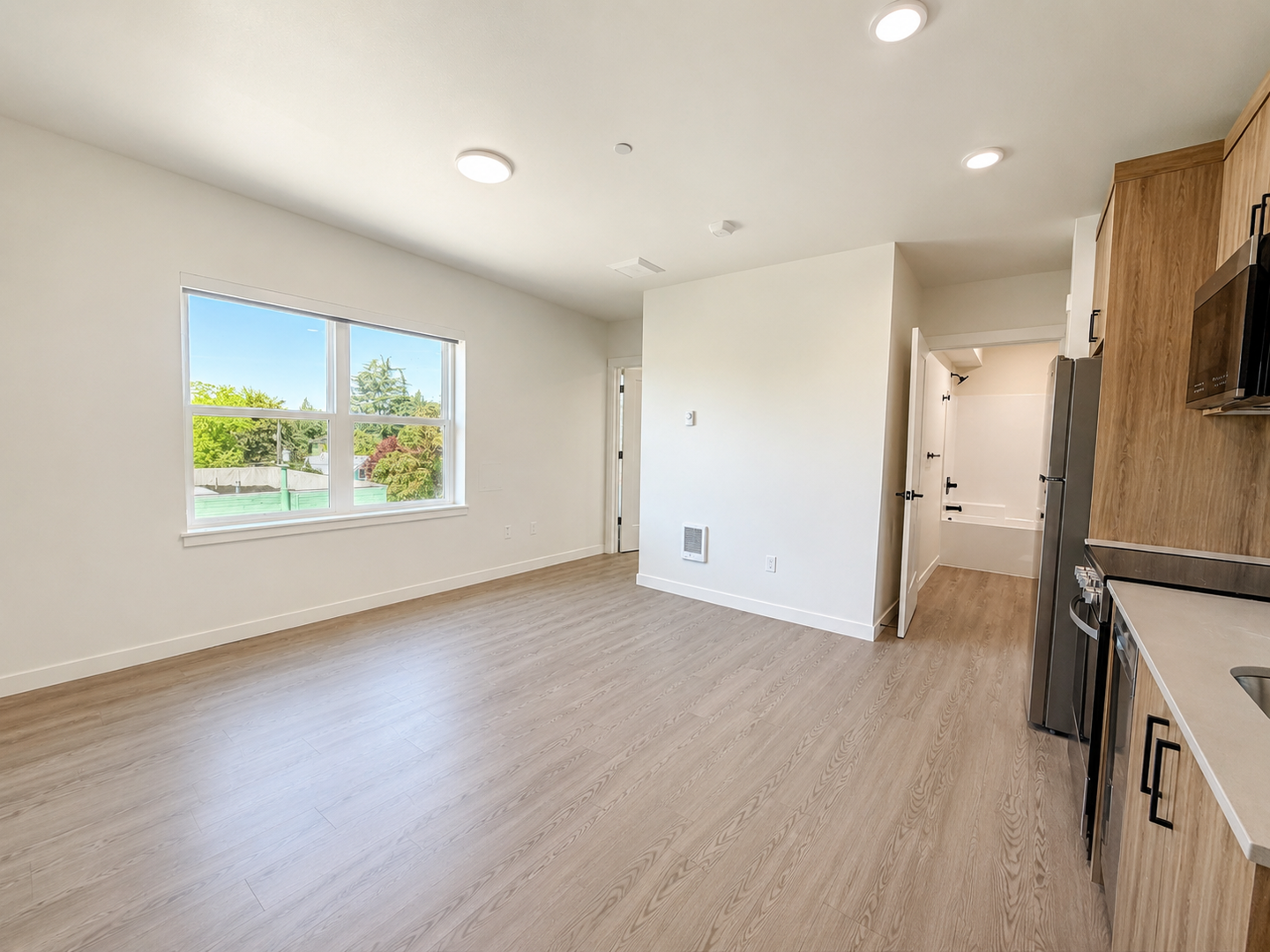 Portland Apartment: 2465 NE Alberta St.