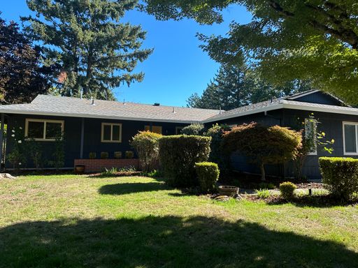 Welcome to 1680 NE Juniper Ave — Spacious Single-Level Living in Gresham – photo 1