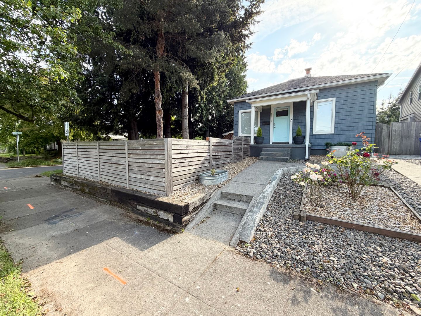 Portland House: 9216 N Portsmouth Ave.