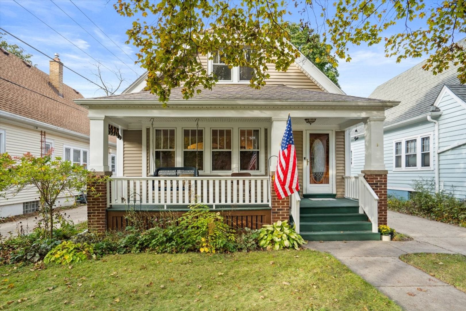 Shorewood House: 1316 East Lake Bluff Blvd.
