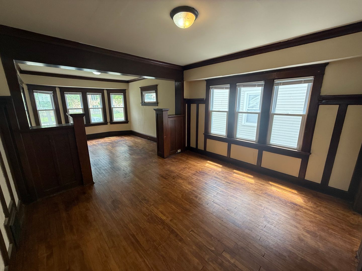 Milwaukee Apartment: 2757-2759 N 36th St
