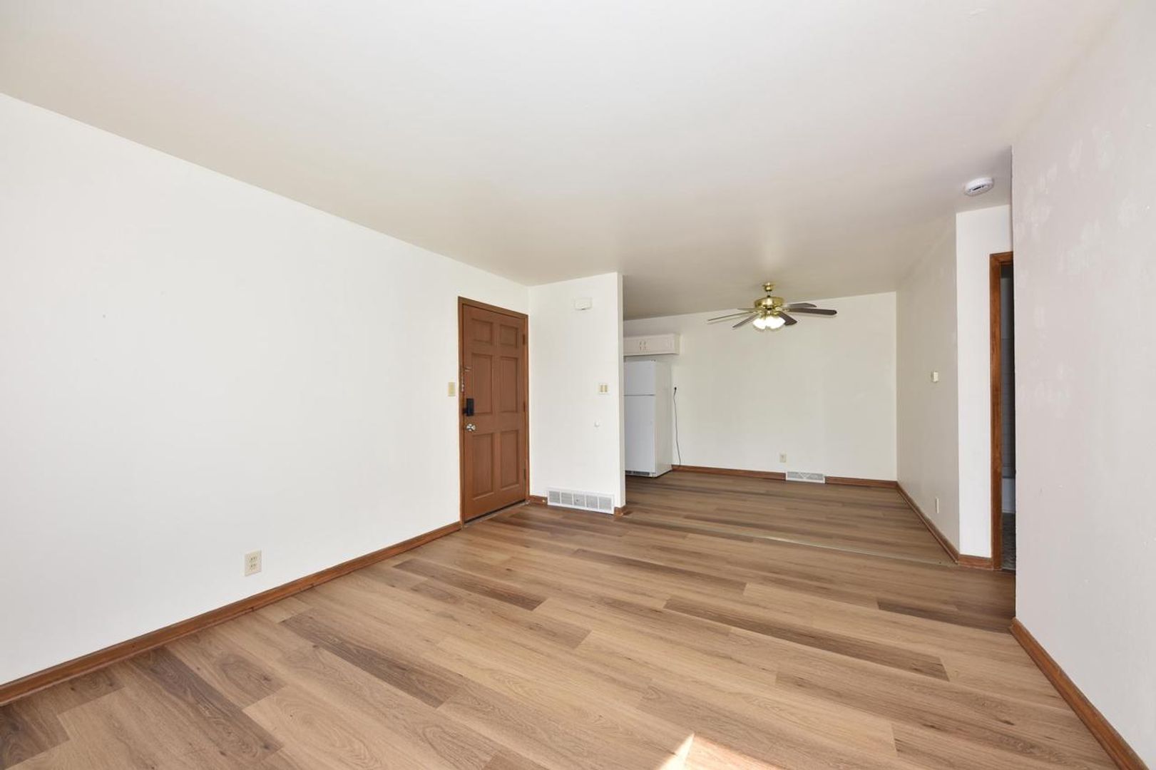 1104 Green Tree Rd - 1410 Park Ave 3 of 12