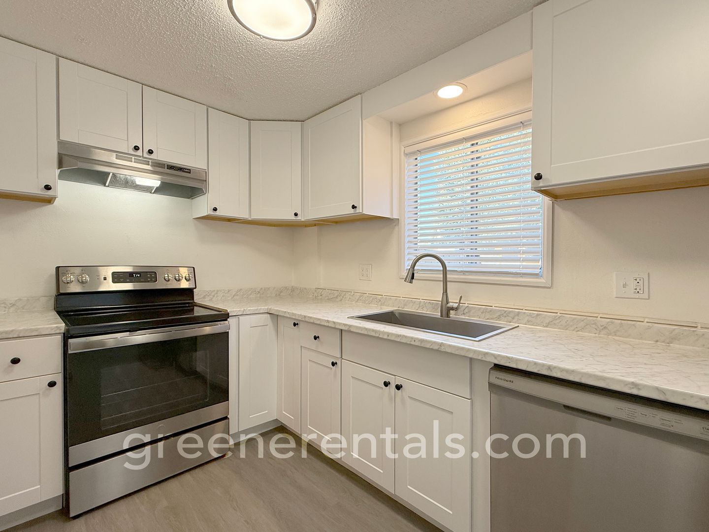 Olympia Apartment: 1106 5th Ave SE