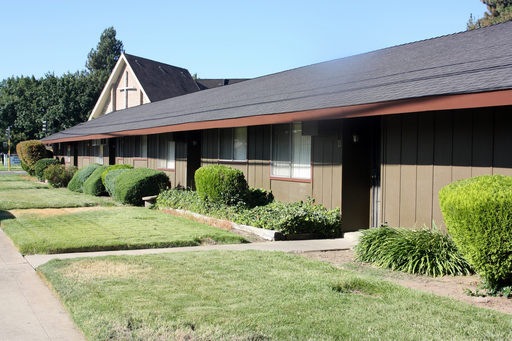623 S. Hutchins St E Lodi, CA – photo 1